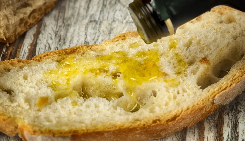 pane olio d'oliva